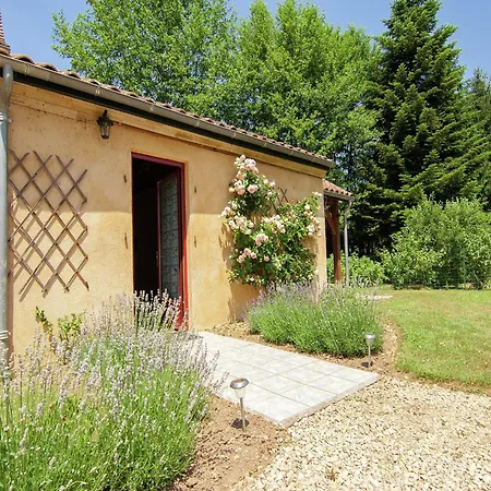 In With Pool & River Nearby Nyaraló Vézac