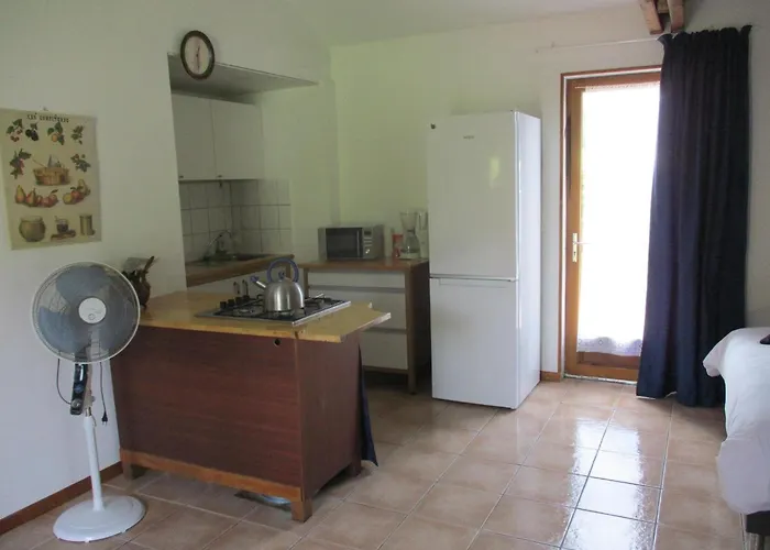 In With Pool & River Nearby